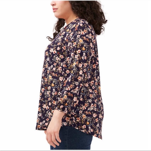 Two by Vince Camuto Ladies' V- Neck Top (2X) - Picture 3 of 5